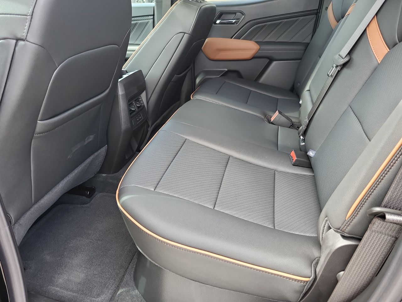 2025 GMC Canyon AT4 - Photo 49
