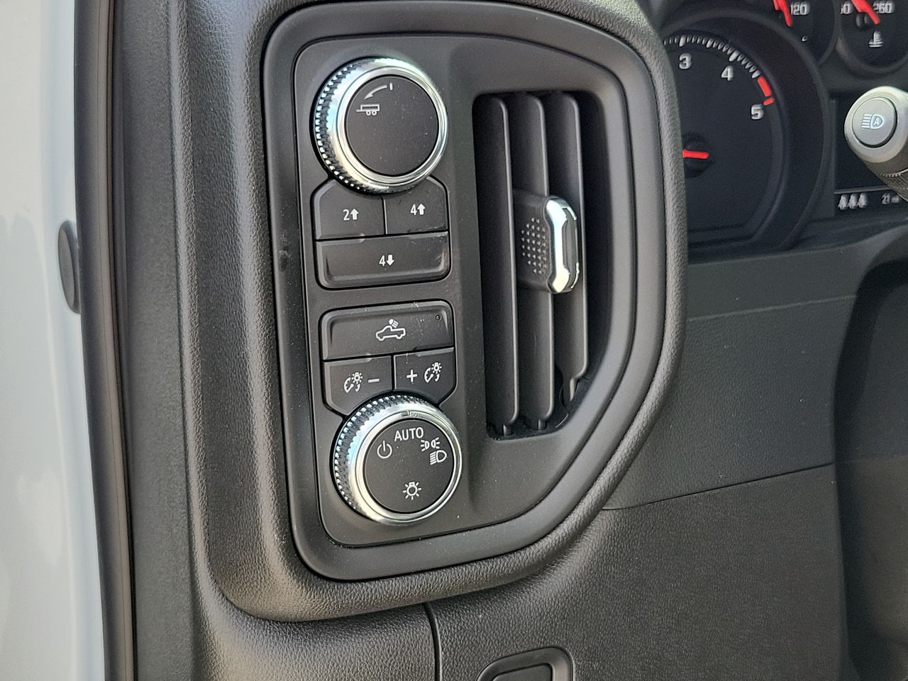 2024 GMC Sierra 2500HD Pro - Photo 37