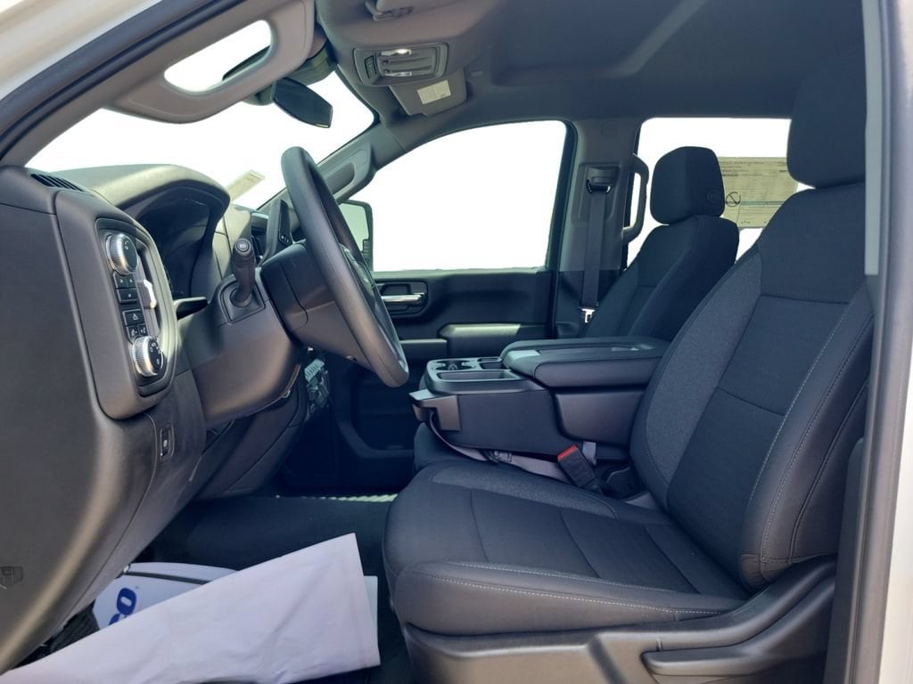 2024 GMC Sierra 2500HD Pro - Photo 11
