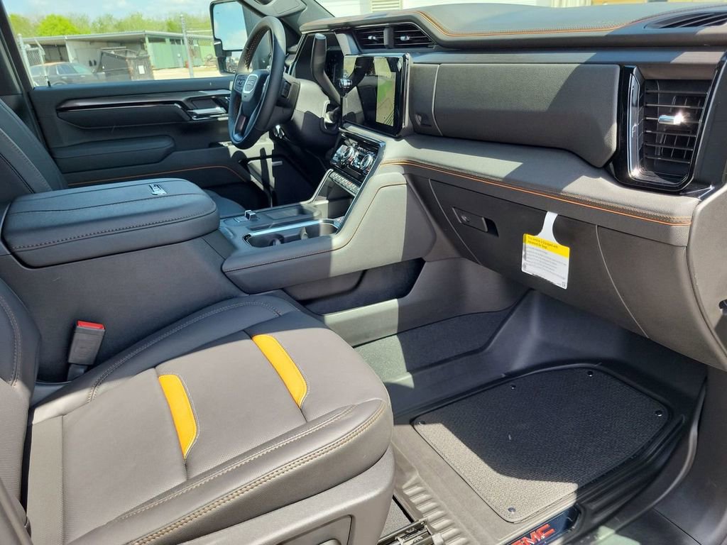 2026 GMC Sierra 2500HD AT4 - Photo 26