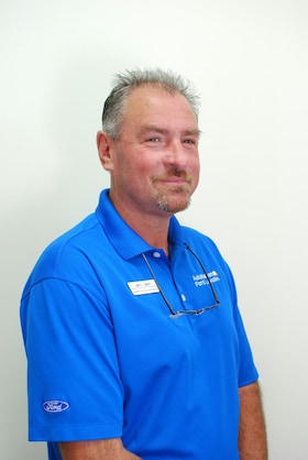 Staff member Jerry Learn from ID_84a22d1dc967