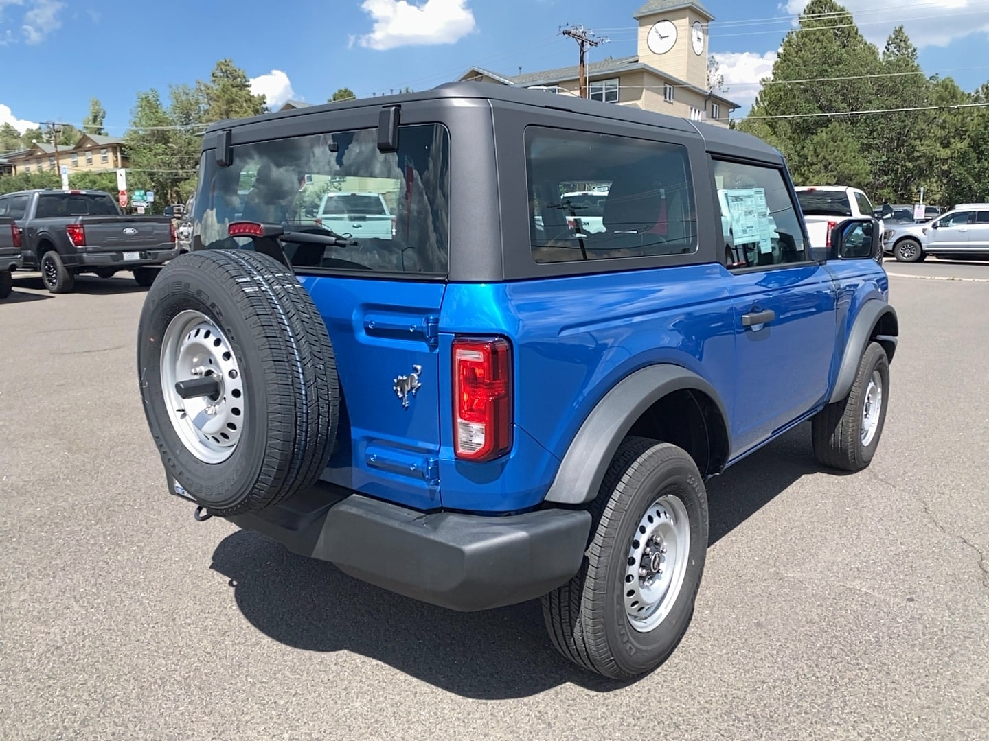 2025 Ford Bronco 2-Door Base - Photo 19