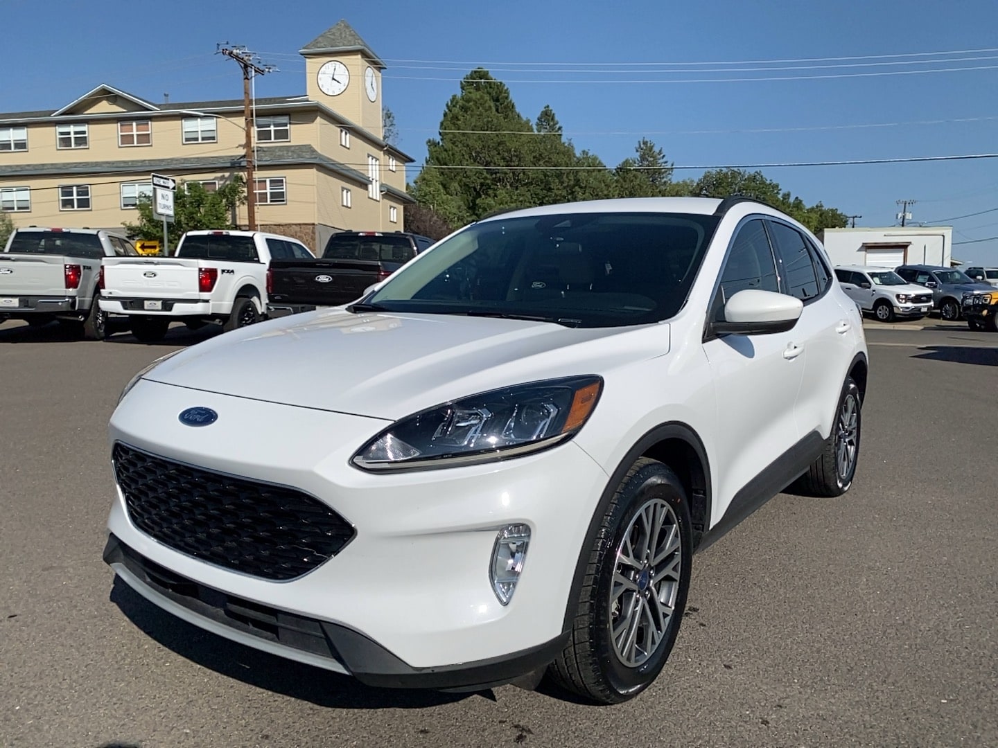 Used 2020 Ford Escape SEL with VIN 1FMCU9H60LUB75128 for sale in Flagstaff, AZ