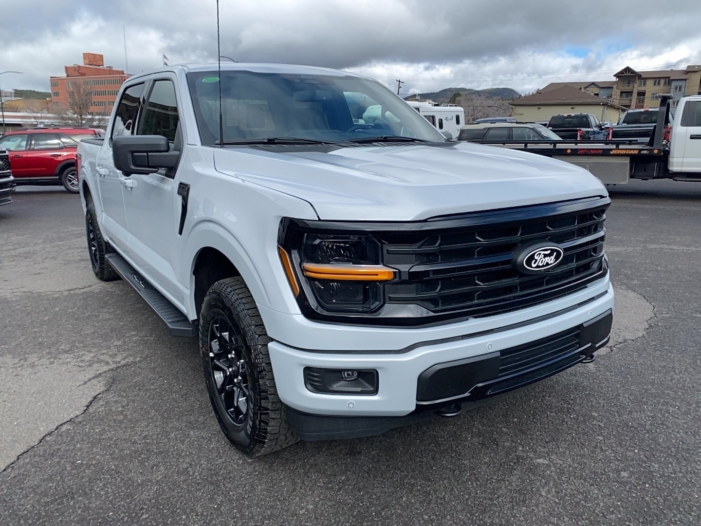 2025 Ford F-150 XLT's photo