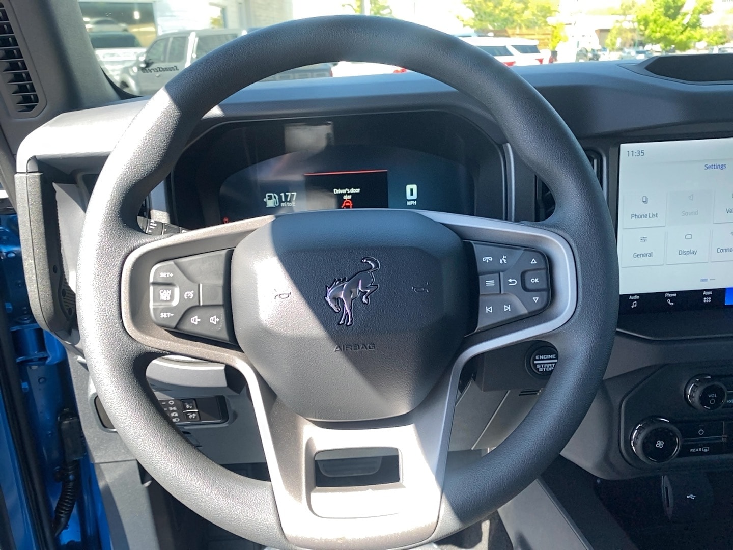 2025 Ford Bronco 2-Door Base - Photo 7