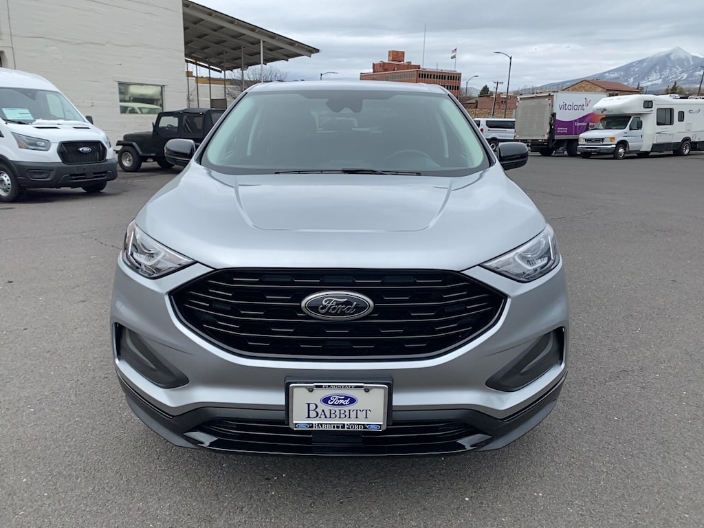 Used 2023 Ford Edge SE SUV