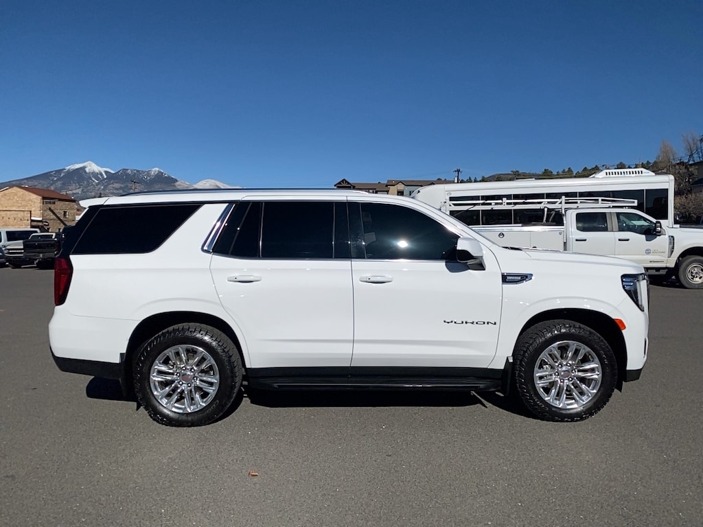 Used 2022 GMC Yukon SLE SUV