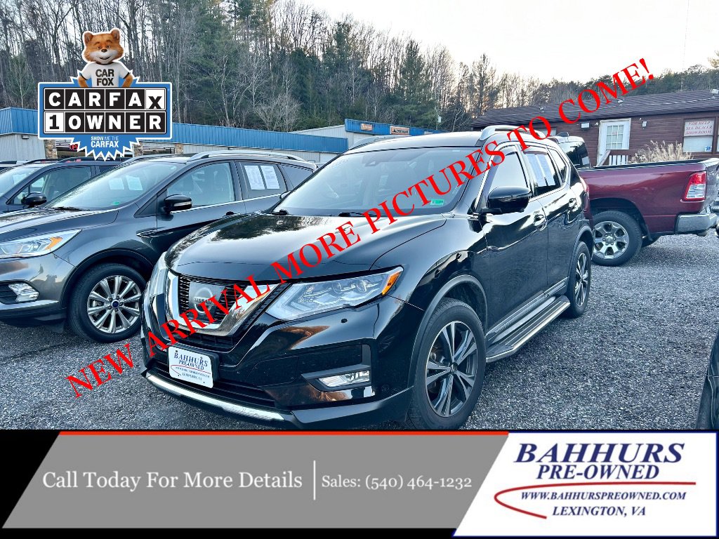 2017 Nissan Rogue SL's photo