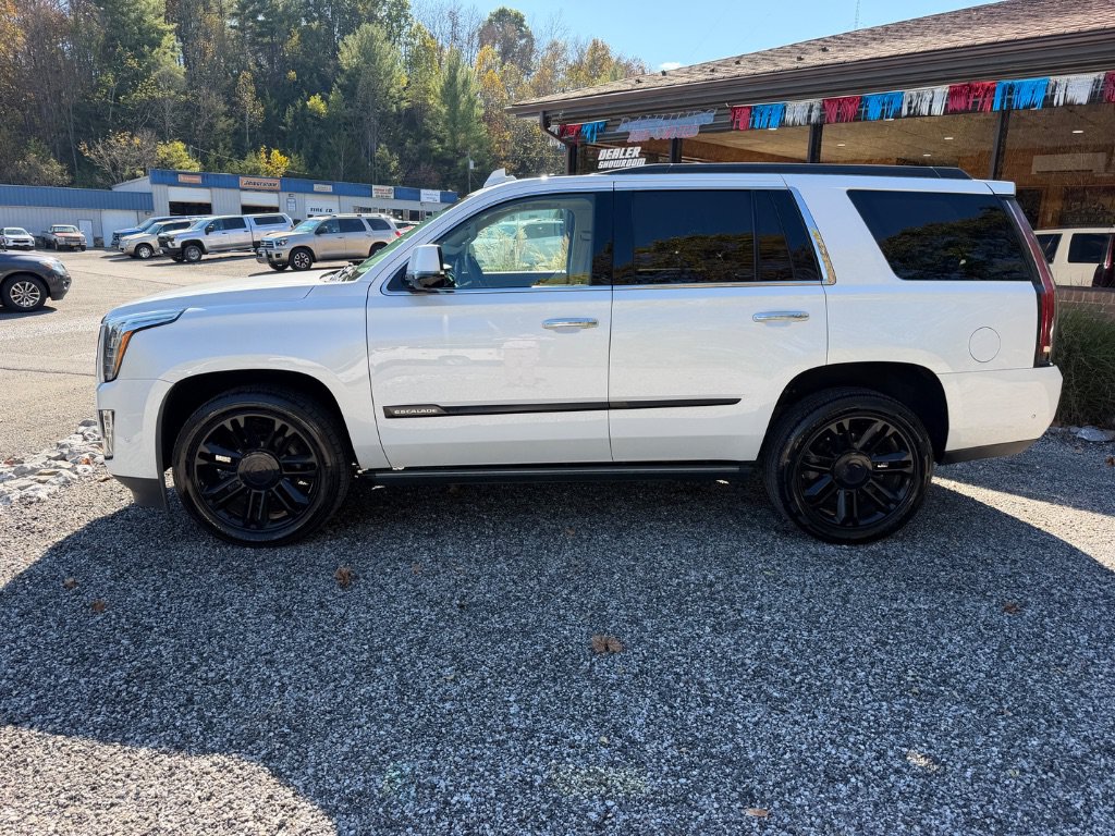 Used 2017 Cadillac Escalade Premium Luxury 4WD Premium Luxury