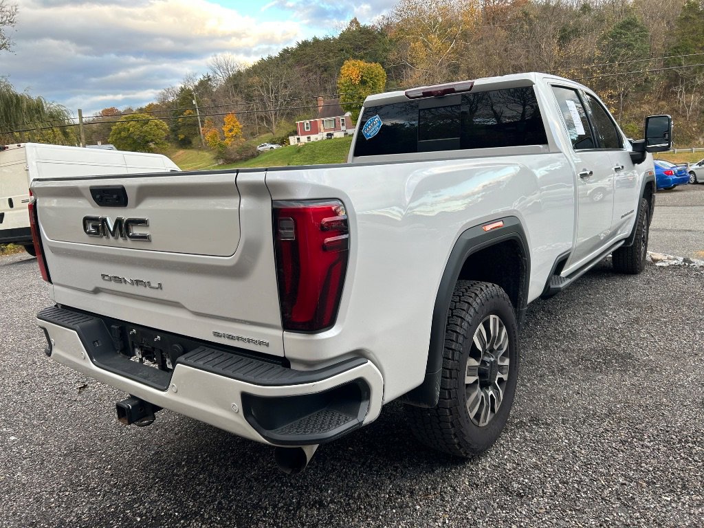 2024 Gmc Sierra 3500 HD Denali Ultimate photo 3