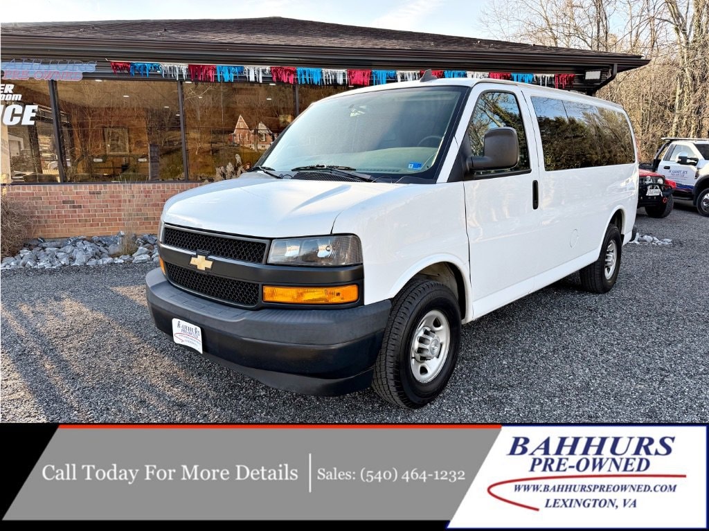 2019 Chevrolet Express 2500 LS's photo