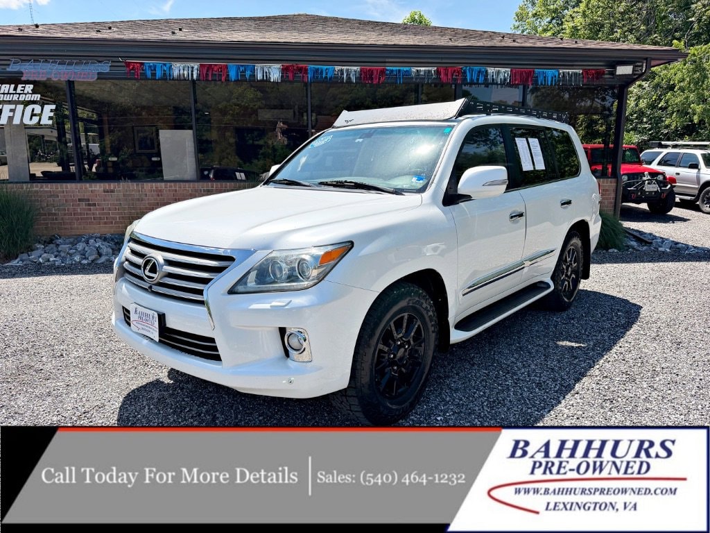 2013 Lexus LX 600 570's photo