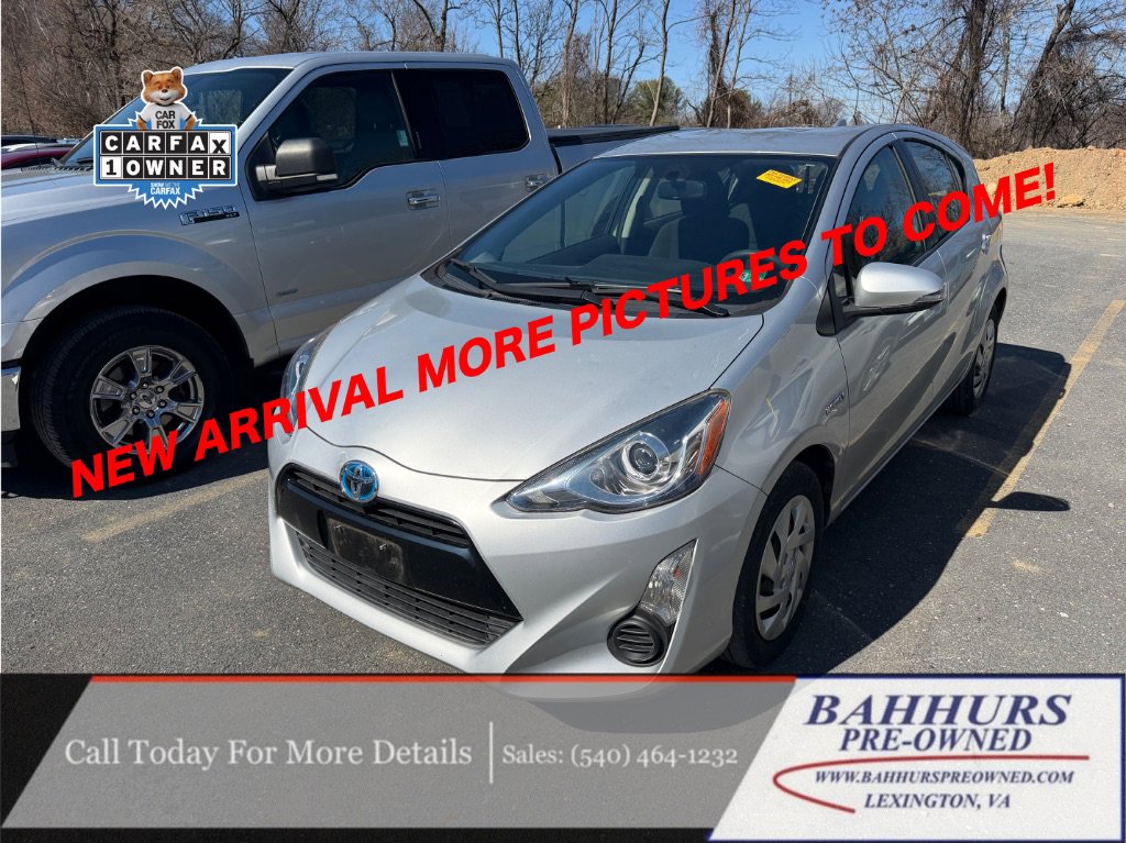 2015 Toyota Prius c Three