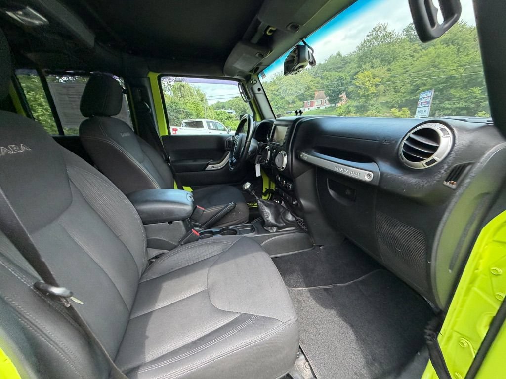 2016 Jeep Wrangler Unlimited Sahara - Photo 22