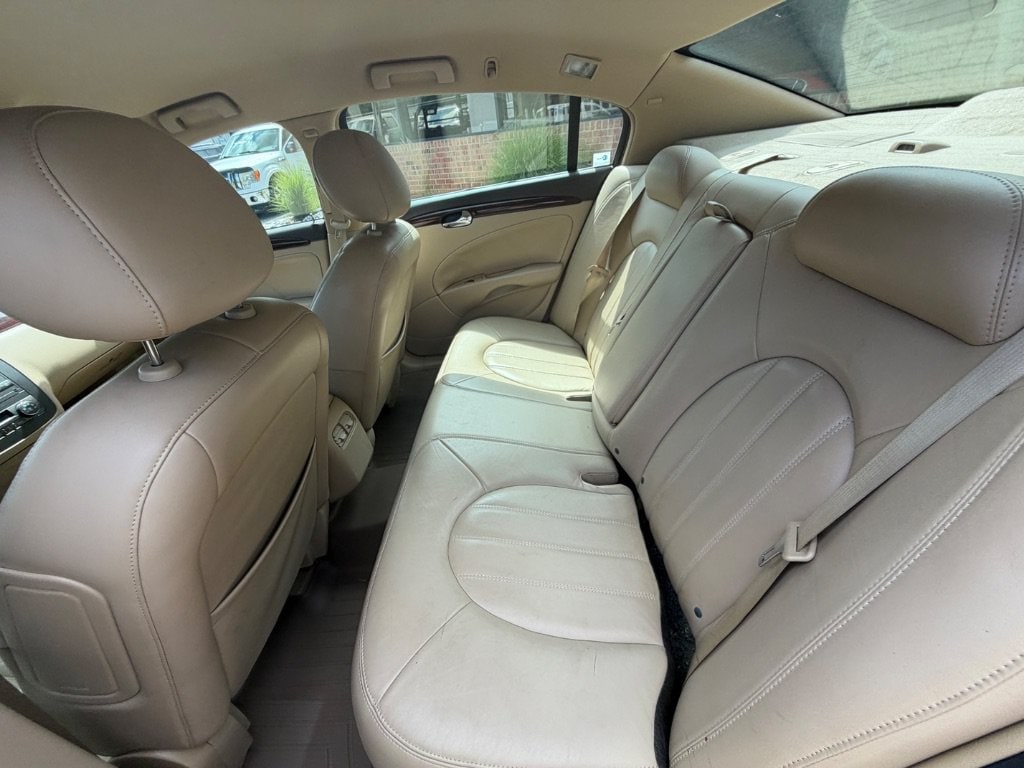 2010 Buick Lucerne CXL - Photo 21