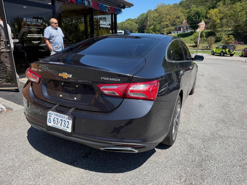 Used 2022 Chevrolet Malibu Premier Sedan