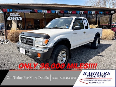 1999 Toyota Tacoma PreRunner XtraCab PreRunner V6 Auto