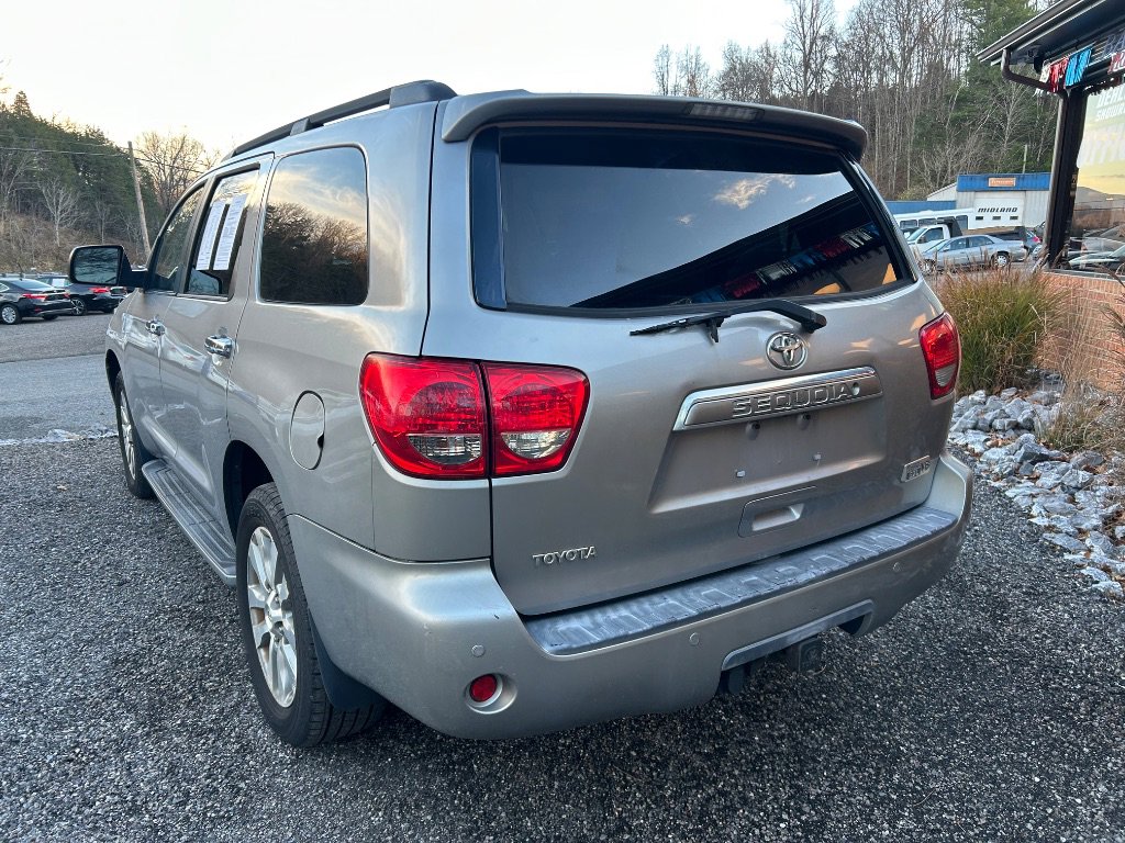 2008 Toyota Sequoia Limited photo 2