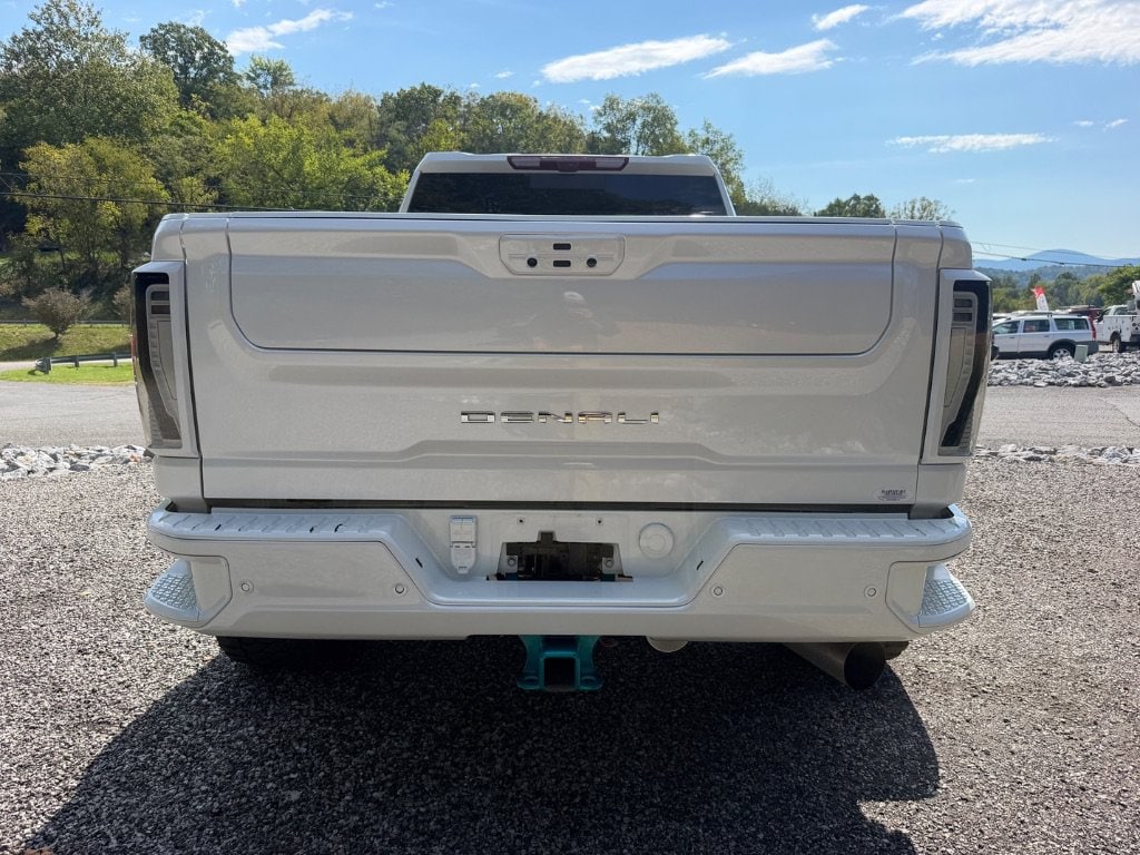 Used 2024 GMC Sierra 3500HD Denali Ultimate 4WD Crew Cab 159 Denali Ultimate