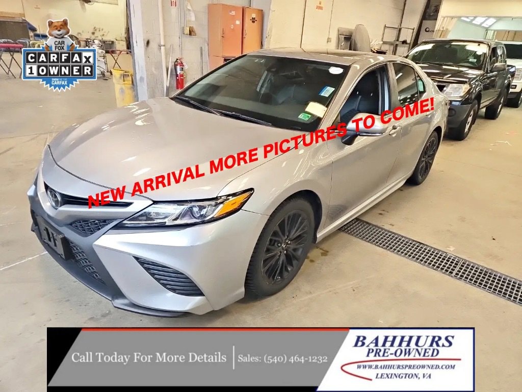 Used 2019 Toyota Camry SE SE Auto