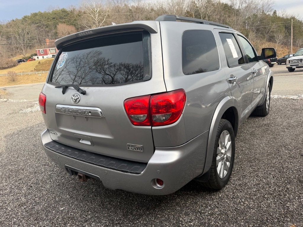 Used 2010 Toyota Sequoia Platinum RWD LV8 6-Spd AT Platinum