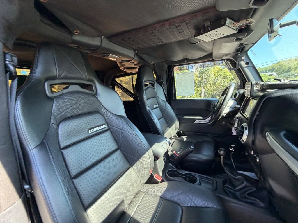 2011 Jeep Wrangler Rubicon - Photo 17