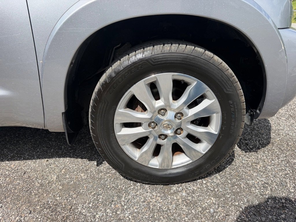 2010 Toyota Sequoia Platinum - Photo 9