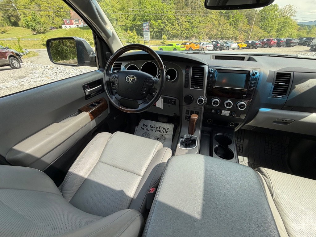 2010 Toyota Sequoia Platinum - Photo 19