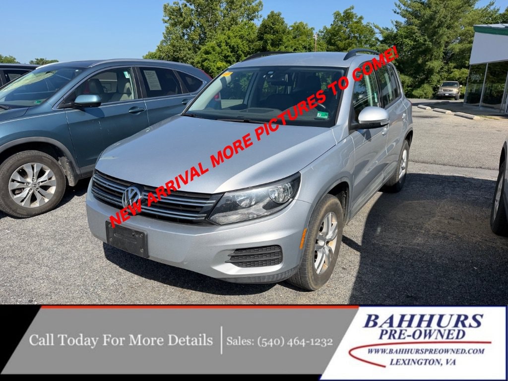 2016 Volkswagen Tiguan 2.0T S 4Motion's photo