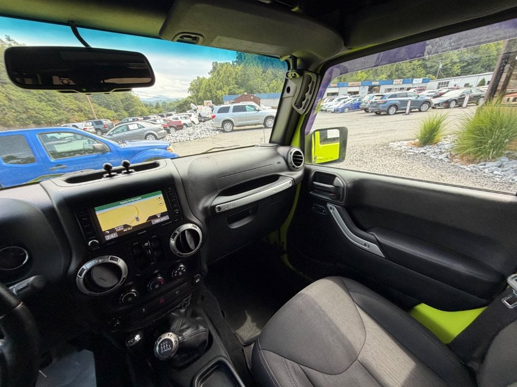 2016 Jeep Wrangler Unlimited Sahara - Photo 20