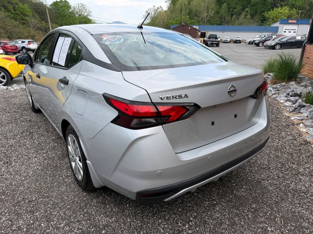 Used 2020 Nissan Versa S S CVT