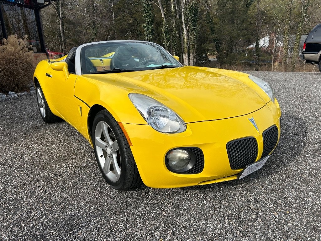 Used 2008 Pontiac Solstice GXP Convertible