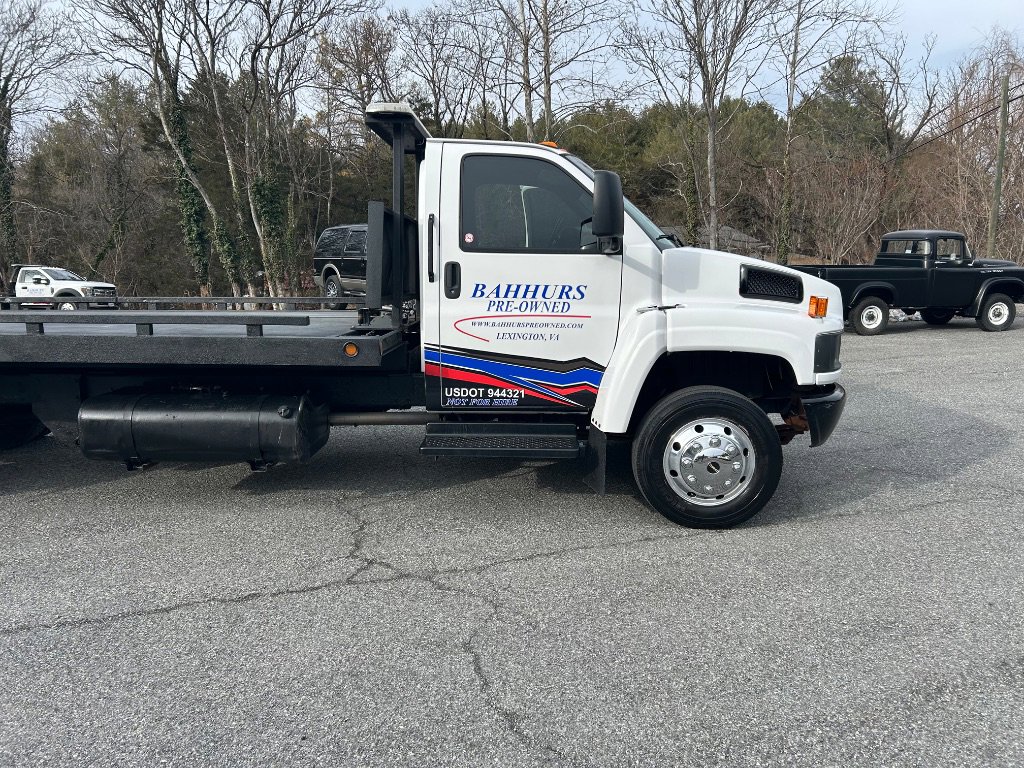 2007 GMC C5500 - Photo 8