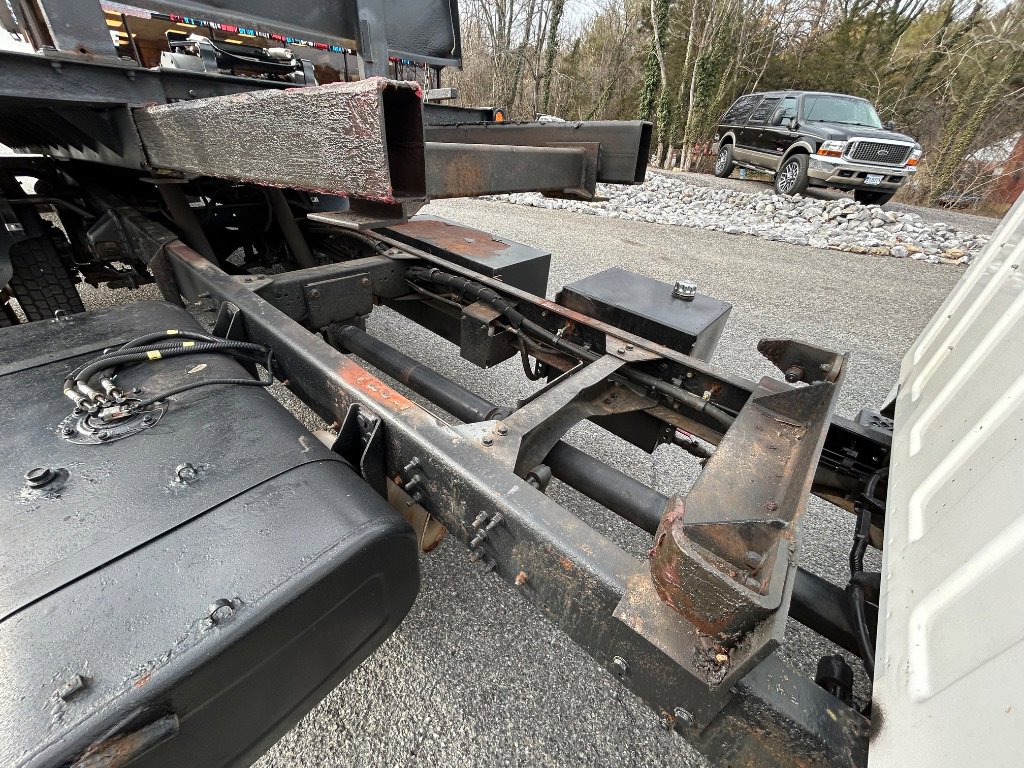 2007 GMC C5500 - Photo 30