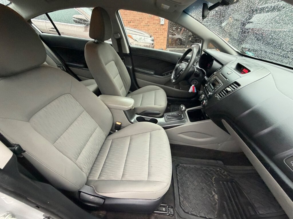 Used 2015 Kia Forte LX Sedan