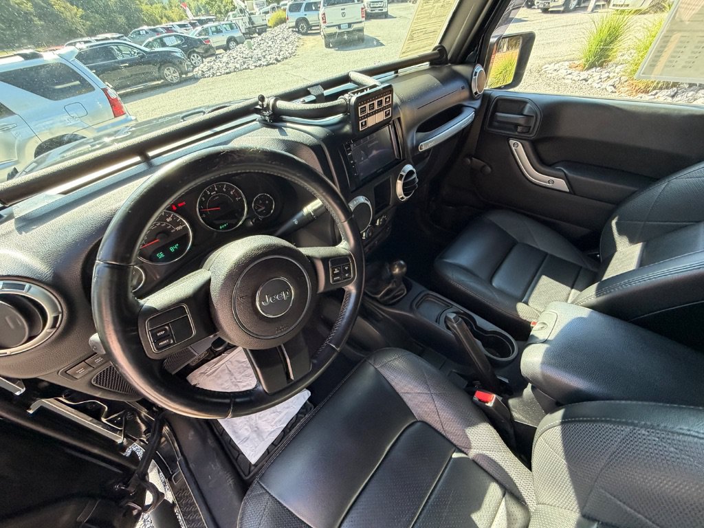 2011 Jeep Wrangler Rubicon - Photo 23