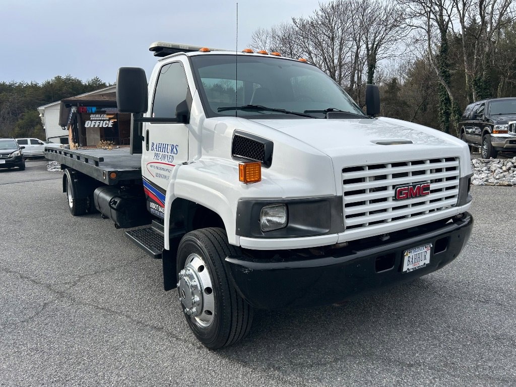 2007 GMC C5500 - Photo 9