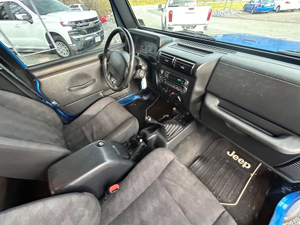 2003 Jeep Wrangler Sport photo 4