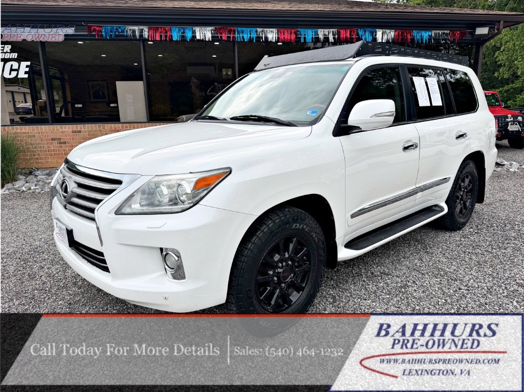2013 Lexus LX 600 570's photo