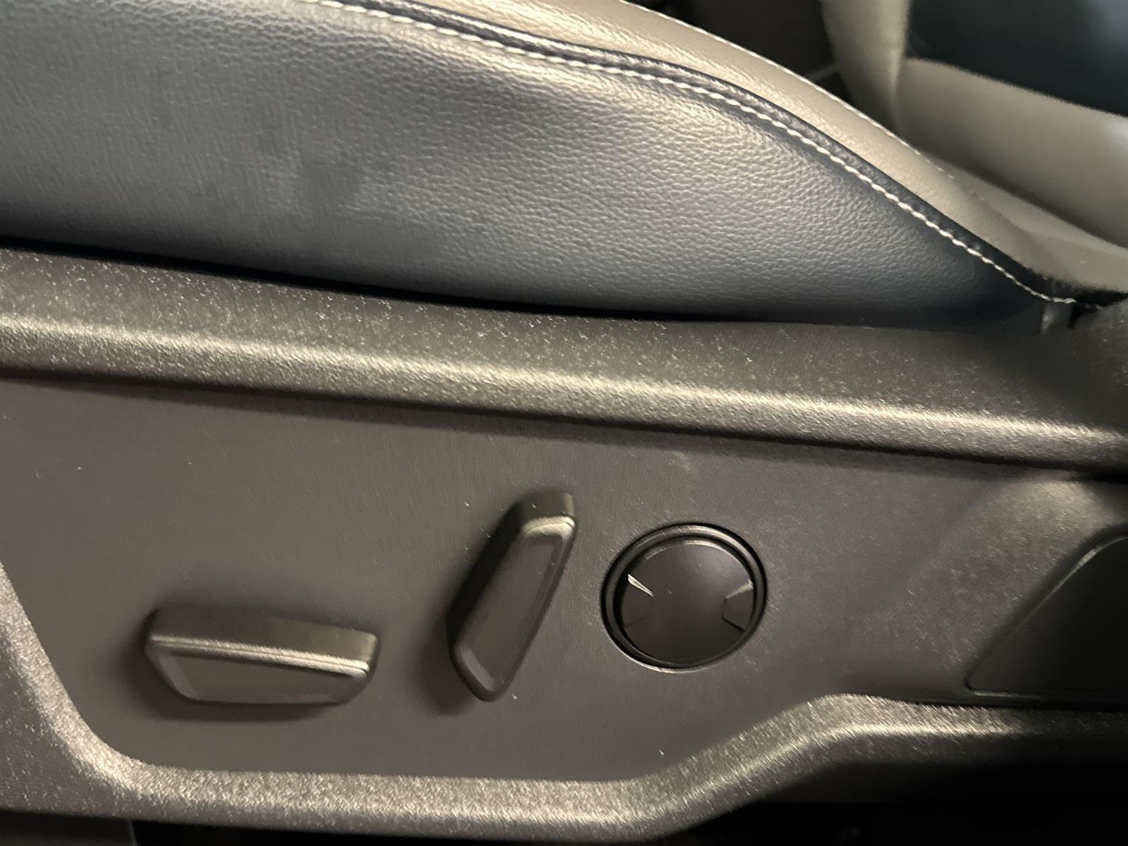 Thumbnail: 2024 Ford Bronco - 12