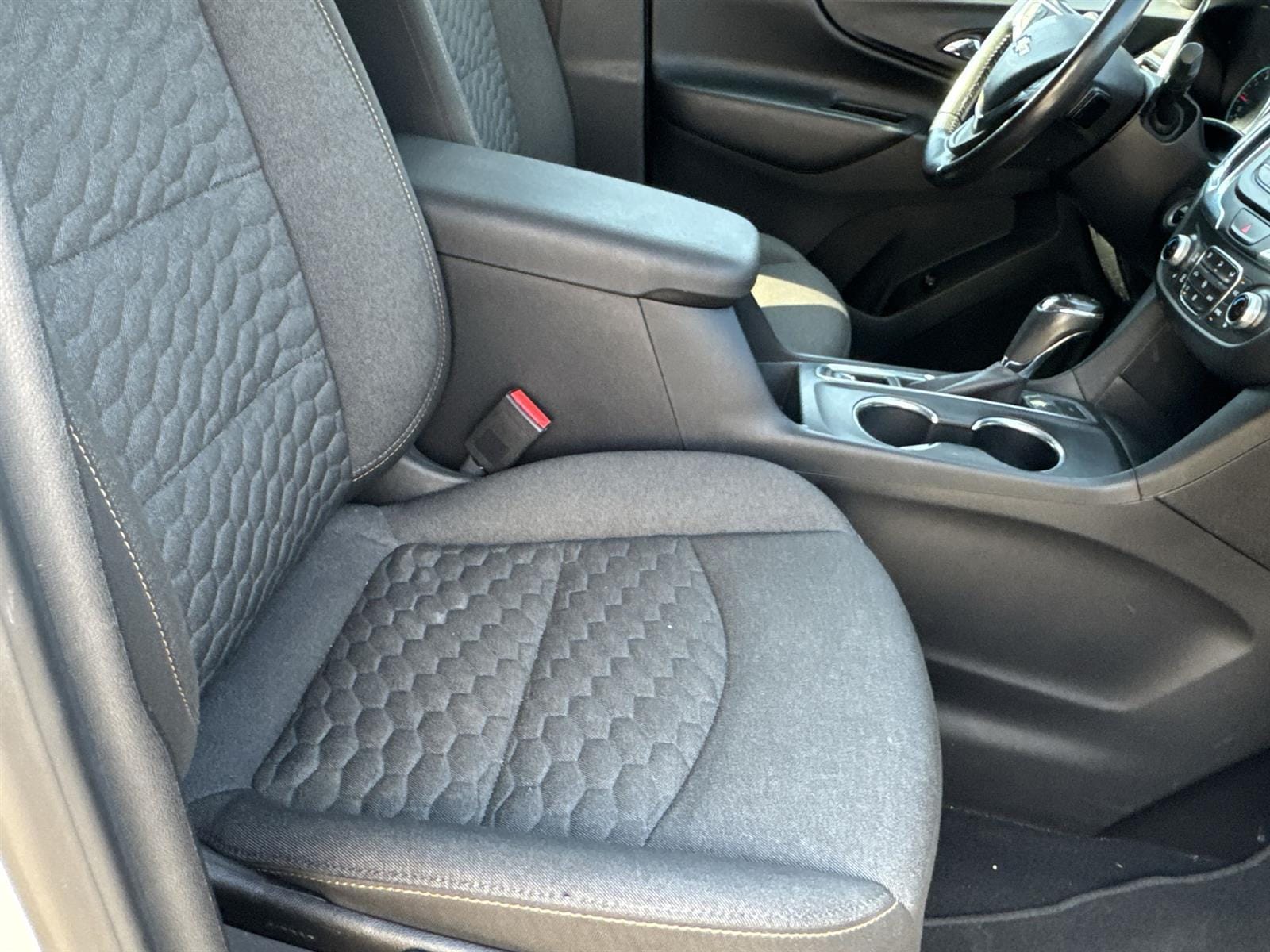 Thumbnail: 2019 Chevrolet Equinox - 17