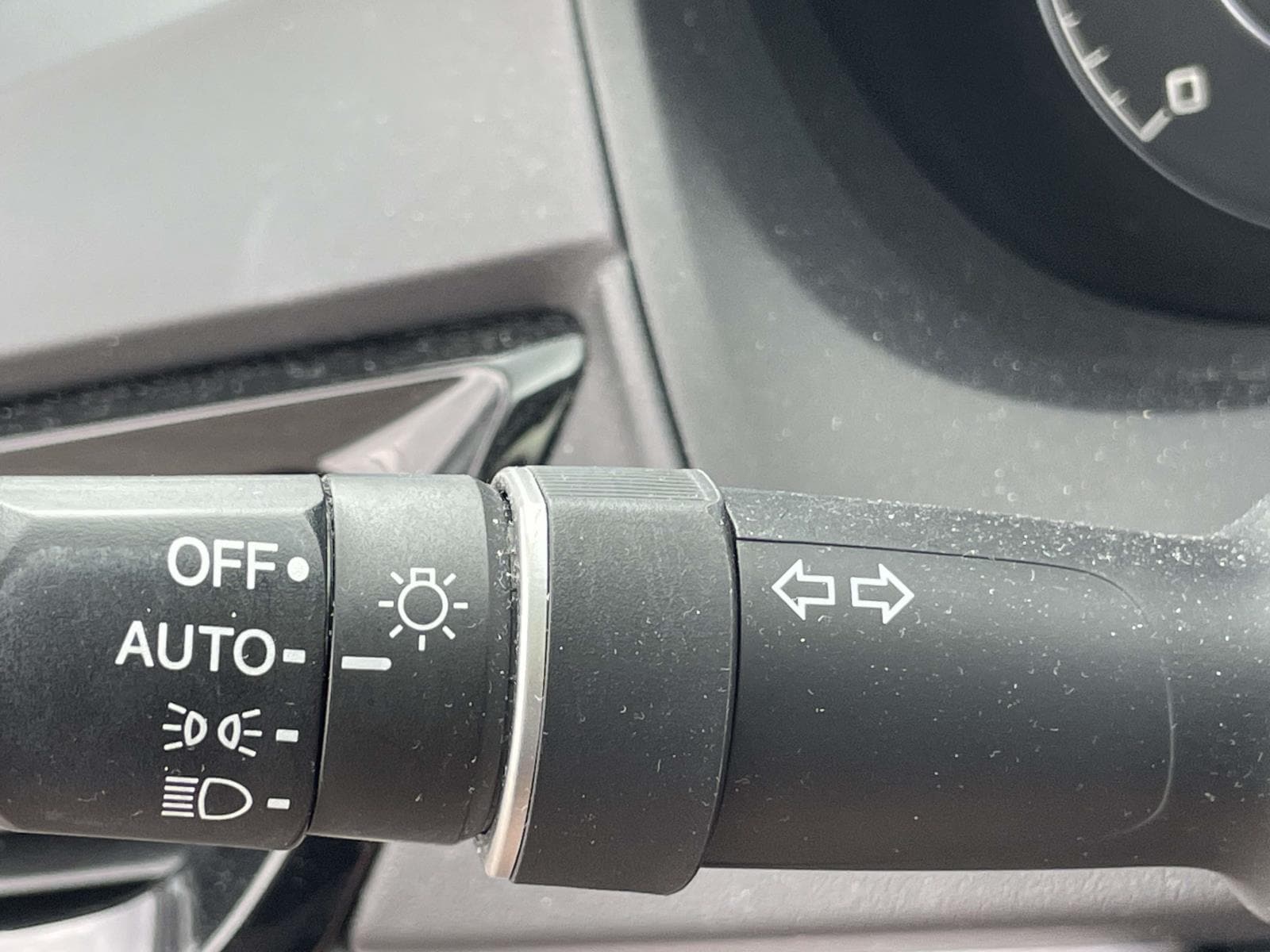 Thumbnail: 2023 Acura RDX - 21