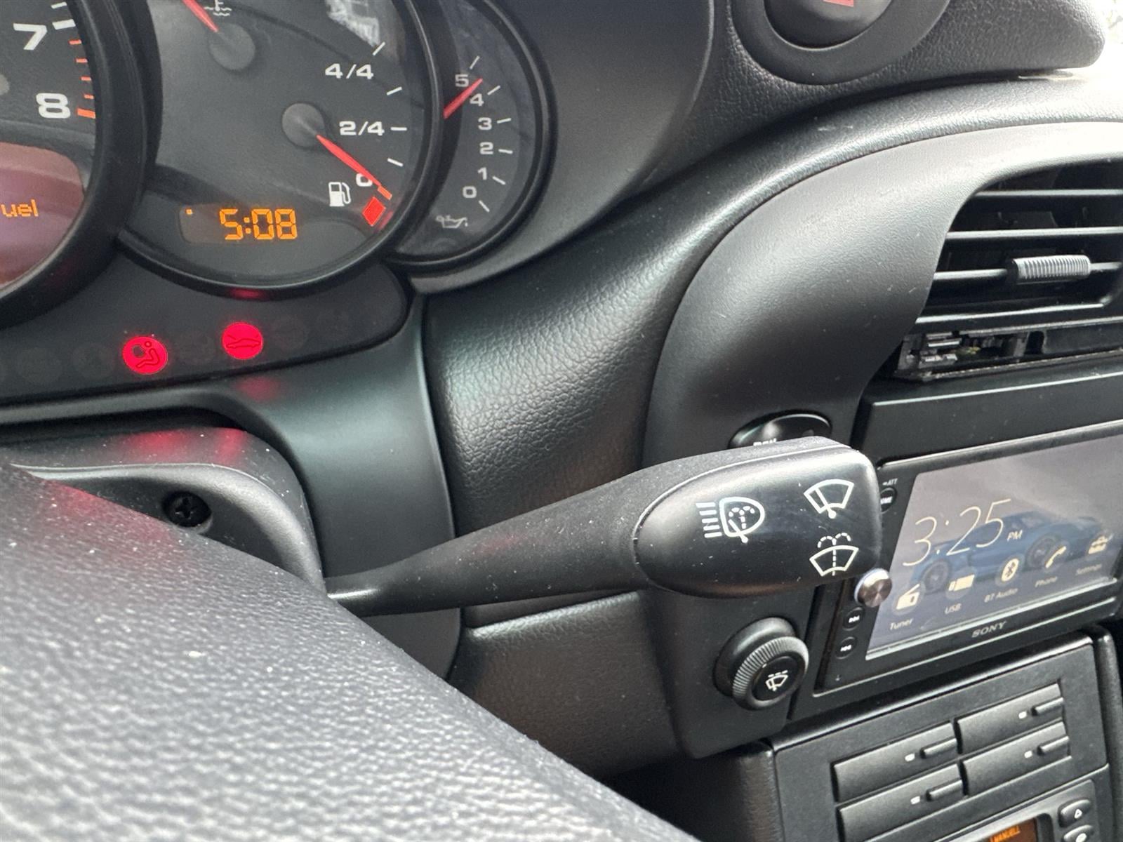 Thumbnail: 2002 Porsche 911 - 19