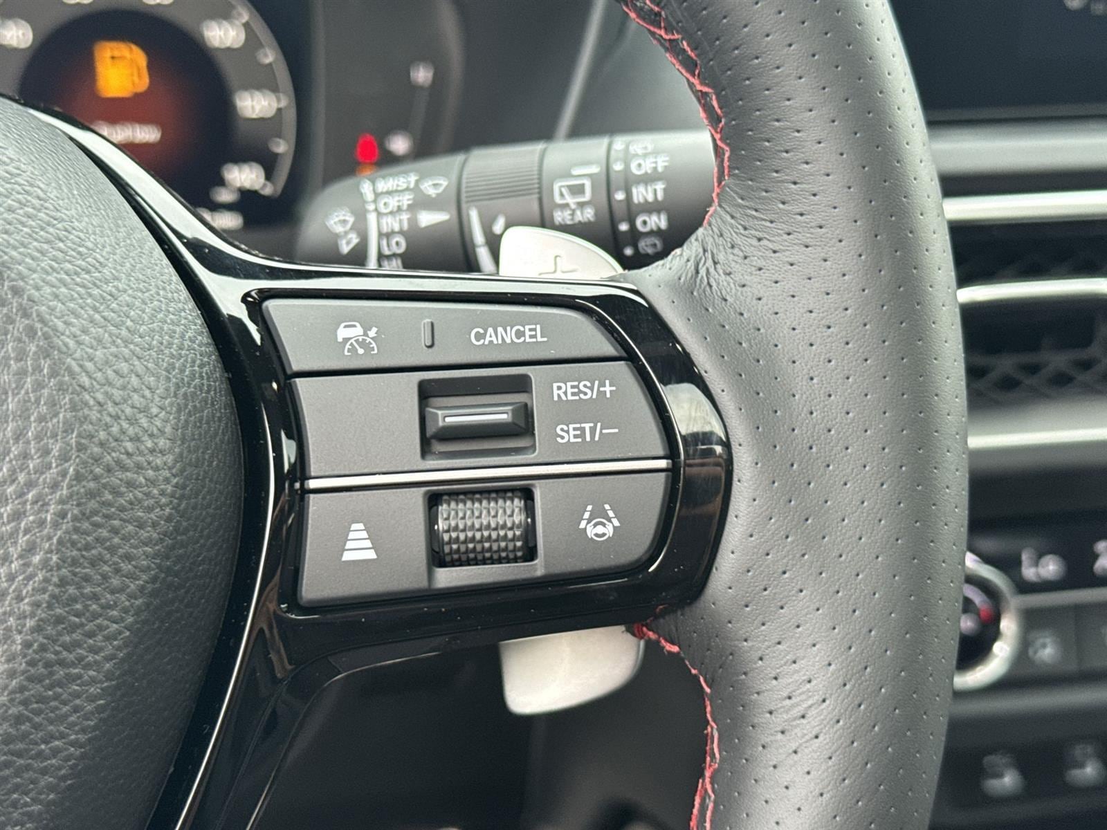 Thumbnail: 2025 Acura ADX - 20