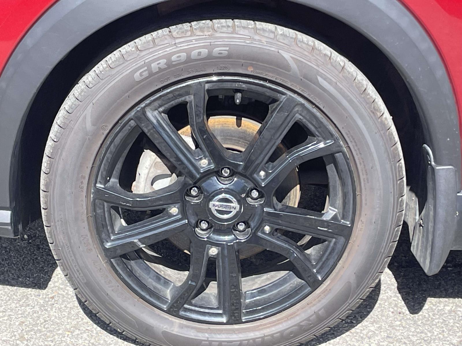 Thumbnail: 2021 Nissan Kicks - 10