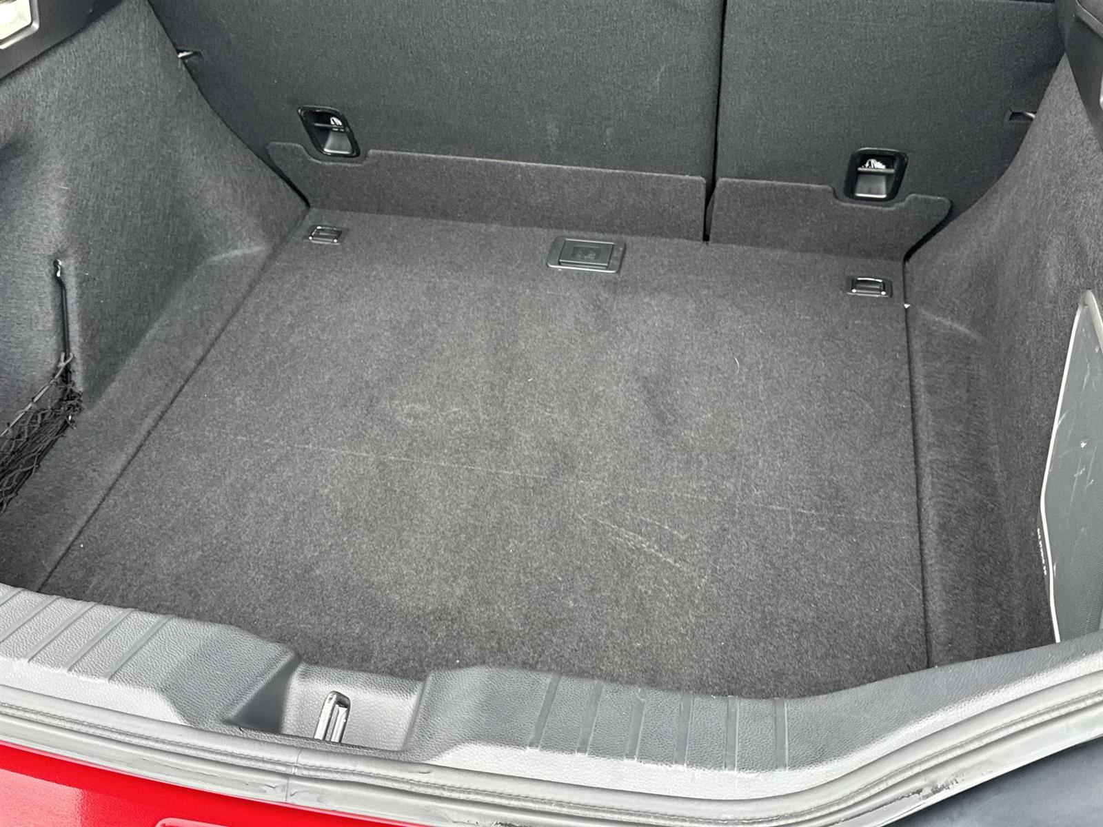 Thumbnail: 2023 Acura Integra - 31