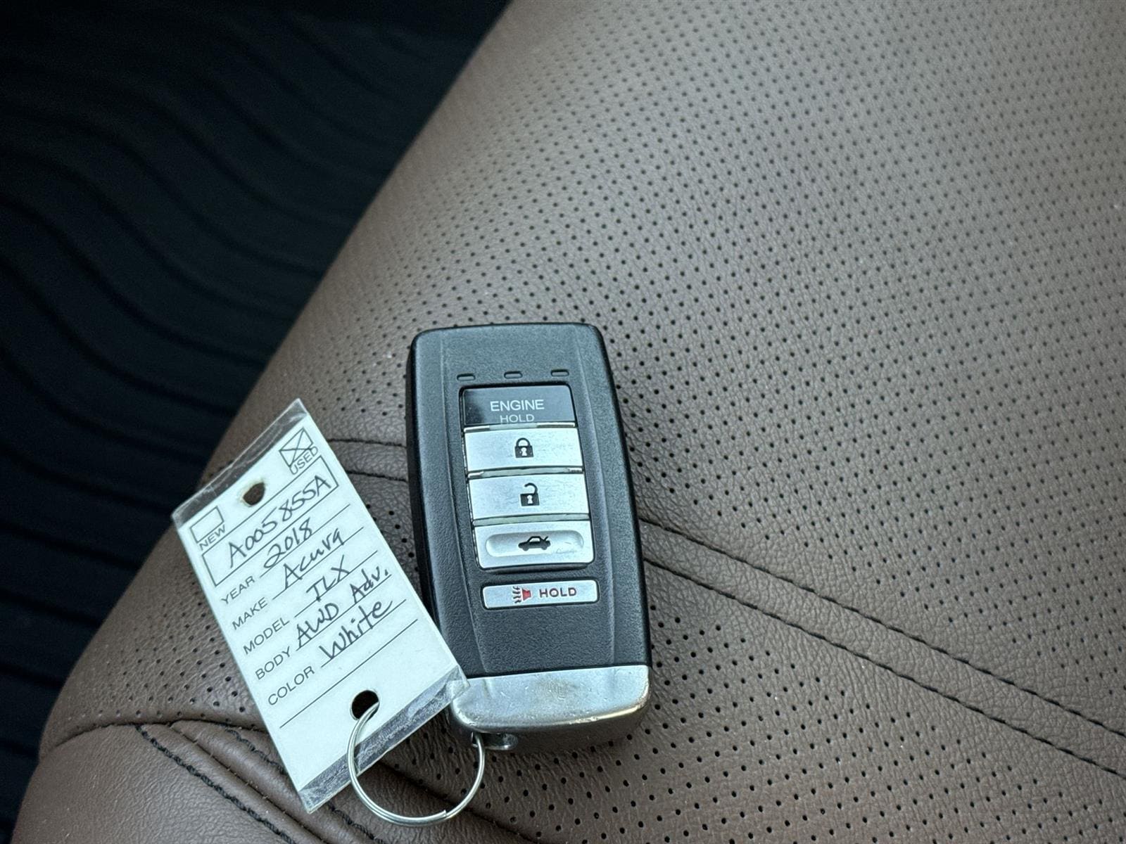 Thumbnail: 2018 Acura TLX - 34