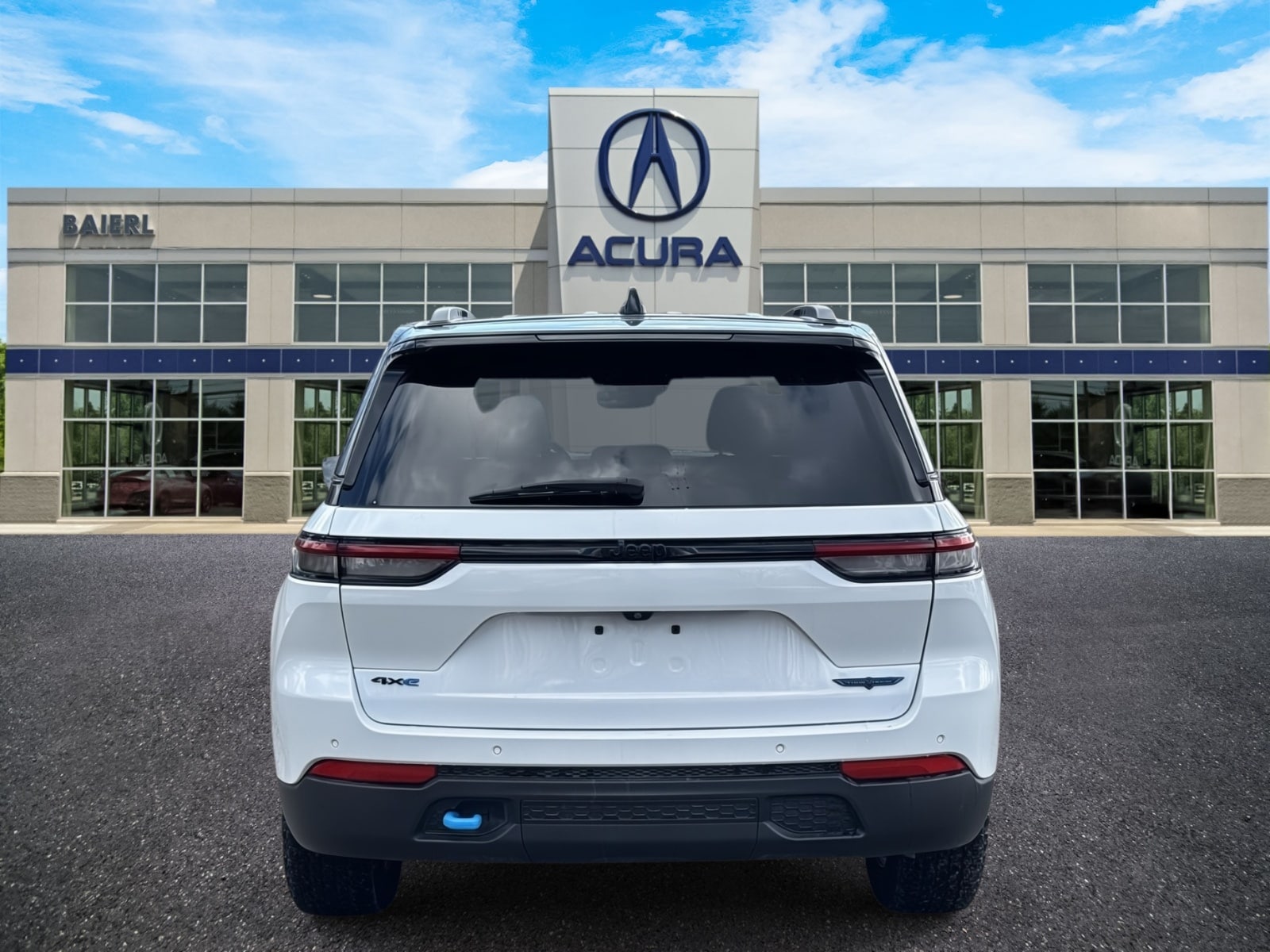 Thumbnail: 2023 Jeep Grand Cherokee - 4