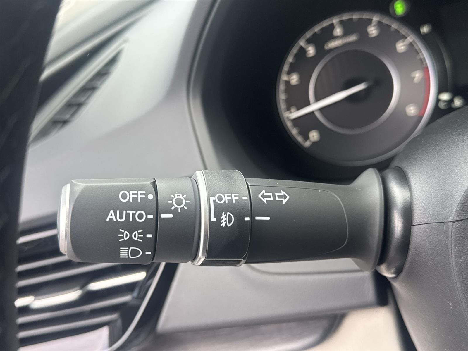 Thumbnail: 2026 Acura RDX - 22