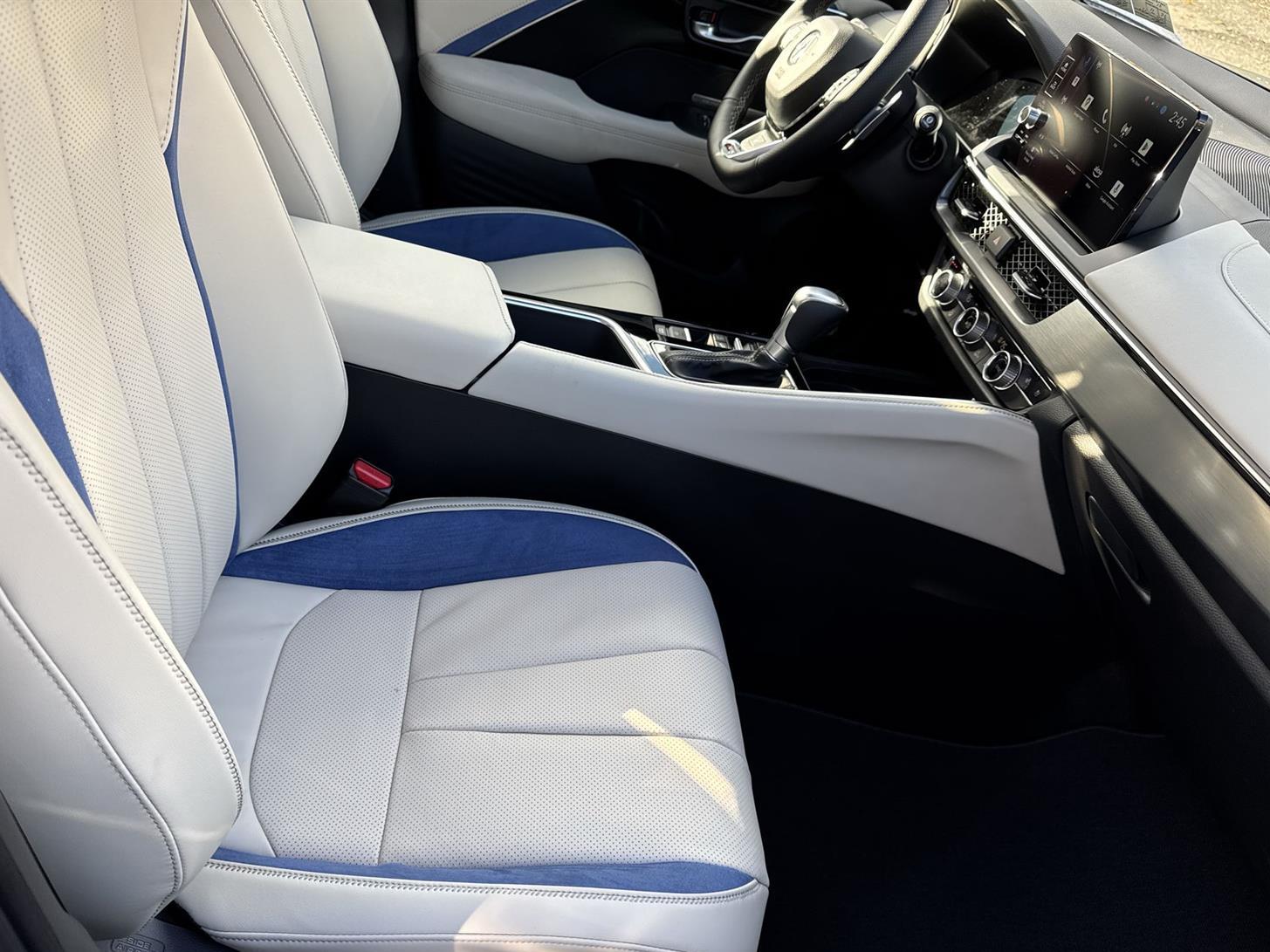 Thumbnail: 2026 Acura ADX - 18